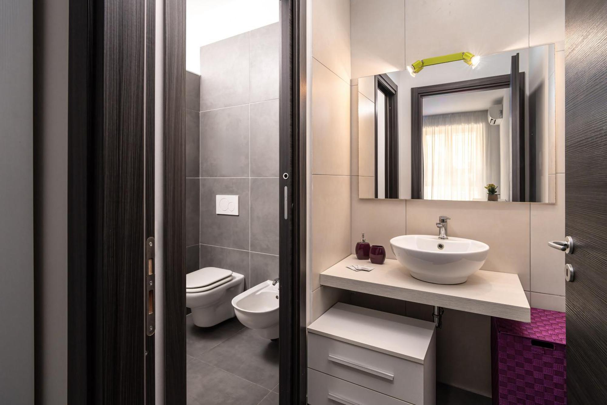 Palazzo Dei Delfini By Receptio Apartment