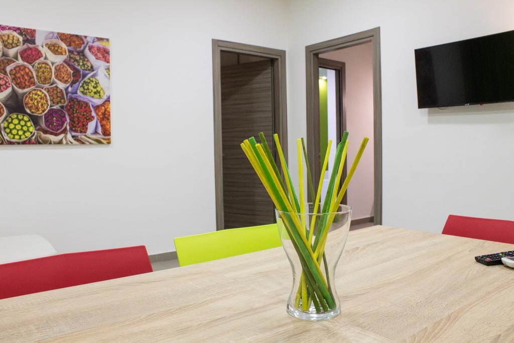 Apartment Palazzo Dei Delfini By Receptio
