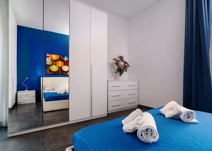 Residence Palazzo Dei Delfini By Receptio